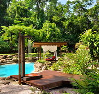 Misty Mountains Rainforest Retreat - Hervey Bay Accommodation