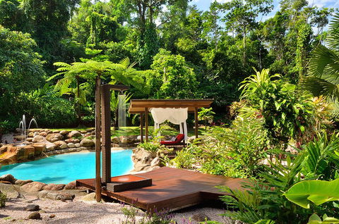 Misty Mountains Rainforest Retreat - Hervey Bay Accommodation 0
