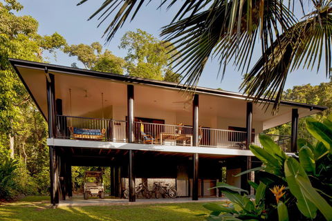 Misty Mountains Rainforest Retreat - Hervey Bay Accommodation 35
