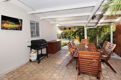 6 Botany Court Marcoola Beach - Pet Friendly 500 Bond - Hervey Bay Accommodation 8