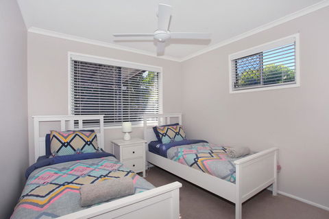 6 Botany Court Marcoola Beach - Pet Friendly 500 Bond - Hervey Bay Accommodation 2