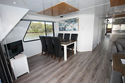 Coomera Houseboats - Tourism Hervey Bay 36