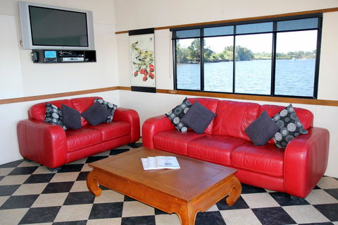 Coomera Houseboats - Tourism Hervey Bay 17