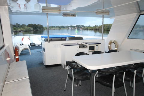 Coomera Houseboats - Tourism Hervey Bay 26