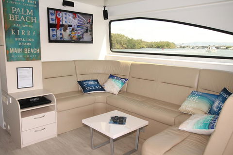 Coomera Houseboats - Tourism Hervey Bay 11