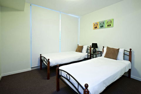 Lanai Riverside Apartments - Hervey Bay Accommodation 5