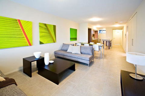 Lanai Riverside Apartments - Hervey Bay Accommodation 2