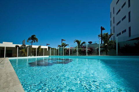 Lanai Riverside Apartments - Hervey Bay Accommodation 1