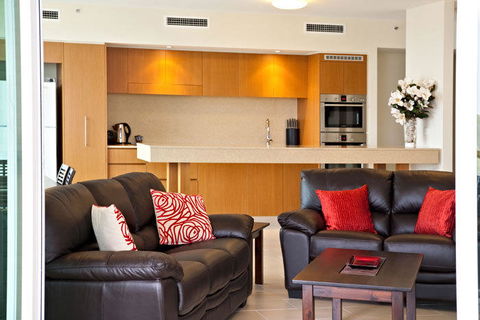 Lanai Riverside Apartments - Hervey Bay Accommodation 3