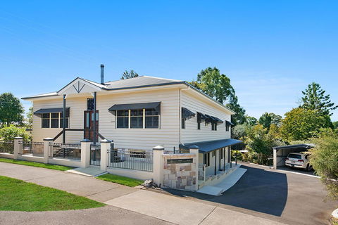 The Guesthouse Maleny - Tourism Hervey Bay 0