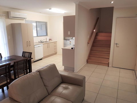 The Palms Motel - Hervey Bay Accommodation 9