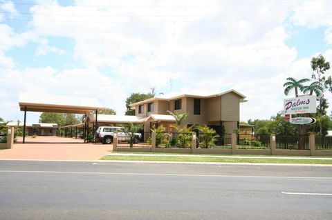 The Palms Motel - Hervey Bay Accommodation 3