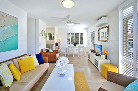 Surf Dance Apartments - Tourism Hervey Bay 14