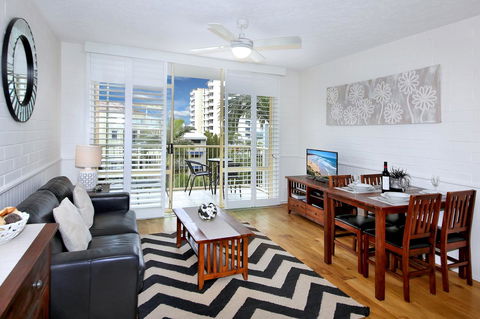 Surf Dance Apartments - Tourism Hervey Bay 7