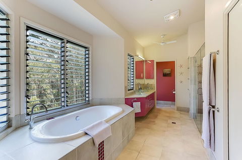 Carter Retreat - Tourism Hervey Bay 7