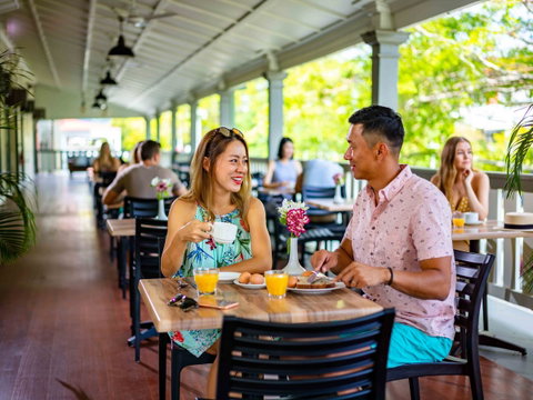Hides Hotel - Hervey Bay Accommodation 32