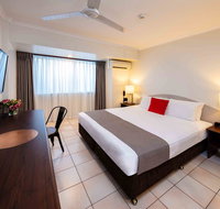 Hides Hotel - Hervey Bay Accommodation