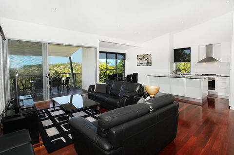 224 Centenary Heights Road Coolum Beach, 500 Dollar Bond, Linen Included - Tourism Hervey Bay 3
