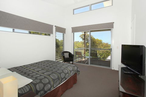 224 Centenary Heights Road Coolum Beach, 500 Dollar Bond, Linen Included - Tourism Hervey Bay 12