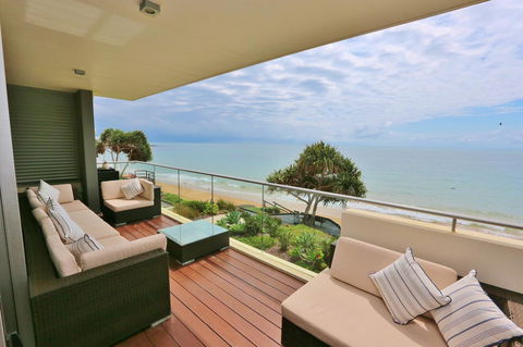 Dune On The Beach - Hervey Bay Accommodation 0