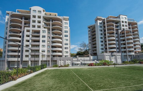 The Oasis Apartments - Hervey Bay Accommodation 4