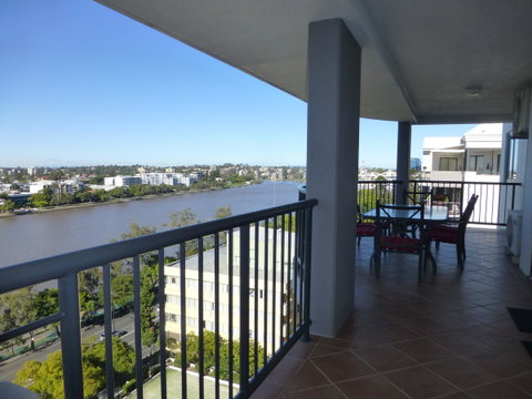 The Oasis Apartments - Hervey Bay Accommodation 20
