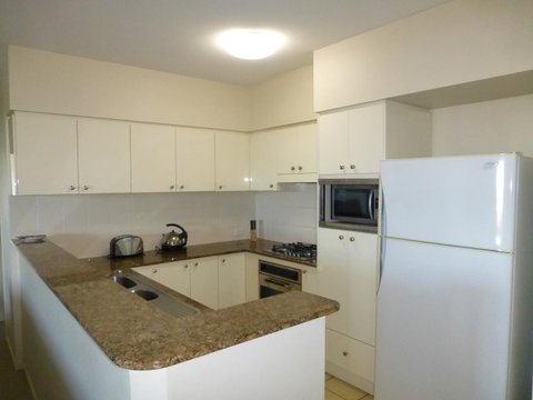 The Oasis Apartments - Hervey Bay Accommodation 16