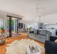 Sam's Buderim Mountain Guest House - Tourism Hervey Bay