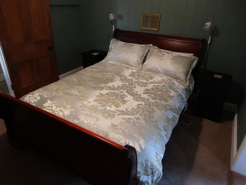 Loughmore House - Tourism Hervey Bay 12