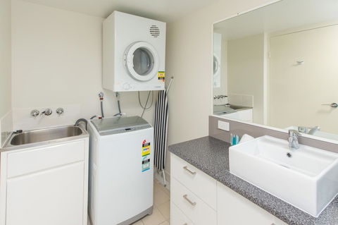 Miami Beachside Holiday Apartments - Hervey Bay Accommodation 23