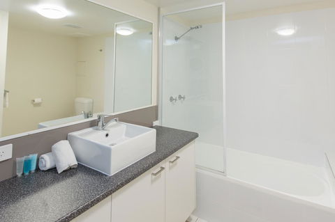 Miami Beachside Holiday Apartments - Hervey Bay Accommodation 25