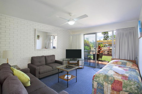 Regency Waterfront Noosa - Hervey Bay Accommodation 8