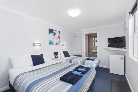 Wattle Grove Motel Maryborough - Hervey Bay Accommodation 1