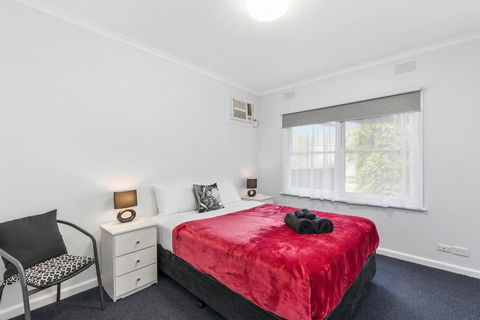 Wattle Grove Villa - Tourism Hervey Bay 1