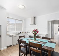 Wattle Grove Villa - Tourism Hervey Bay