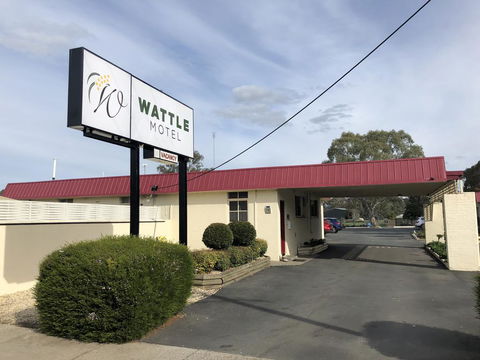 Wattle Motel - Hervey Bay Accommodation 2