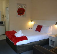 Wattle Motel - Hervey Bay Accommodation