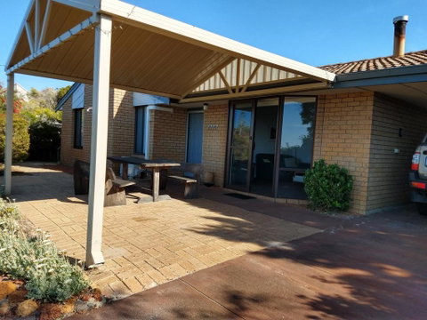 Wave Walk - Hervey Bay Accommodation 3