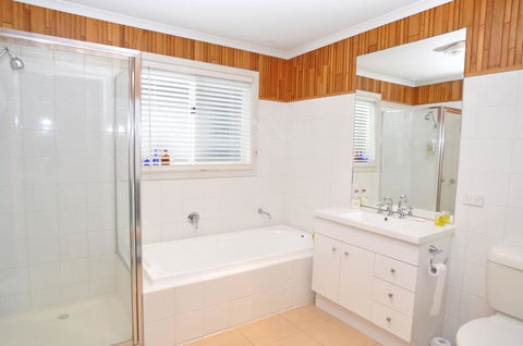 WELCOME BREAK - PET FRIENDLY - Hervey Bay Accommodation 3