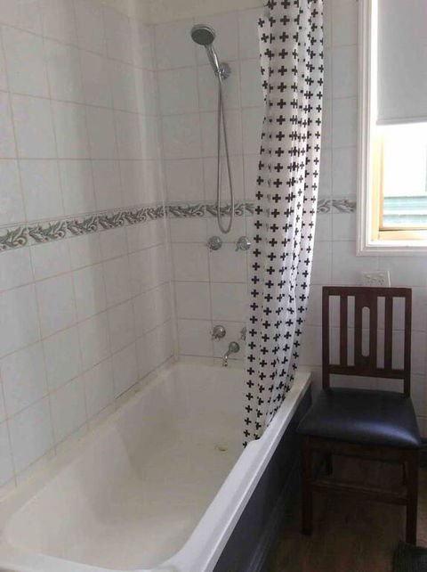Welcome Stranger Cottage - Hervey Bay Accommodation 3