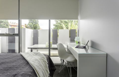 Well-Appointed 3 Bedroom, 2 Bath, Parking & Pool - Hervey Bay Accommodation 2
