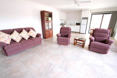 Wentworth Wharf B&B - Tourism Hervey Bay 2