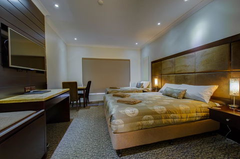 Western Downs Motor Inn - Hervey Bay Accommodation 1
