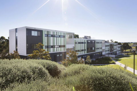 Western Sydney University Village - Campbelltown - Tourism Hervey Bay 2
