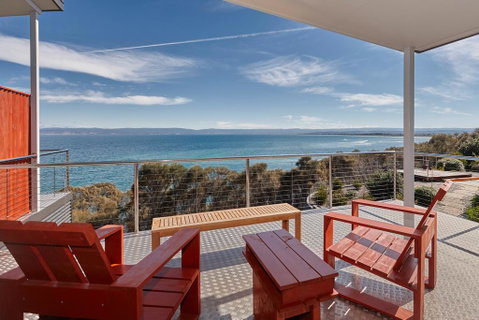 Whale Watcher 2 - Hervey Bay Accommodation 0