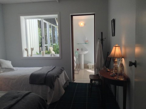 Whispering Pines Bed And Breakfast - Hervey Bay Accommodation 2