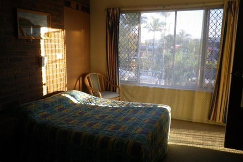 White Lanterns Motel - Hervey Bay Accommodation 2