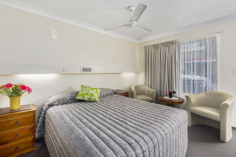 Whiteoaks Motel & Lodges - Hervey Bay Accommodation 3