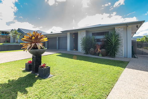 Whitsunday Sands - Hervey Bay Accommodation 2