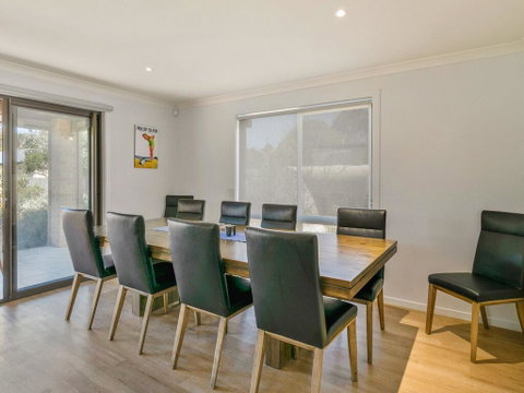 Wild Waves - Hervey Bay Accommodation 1